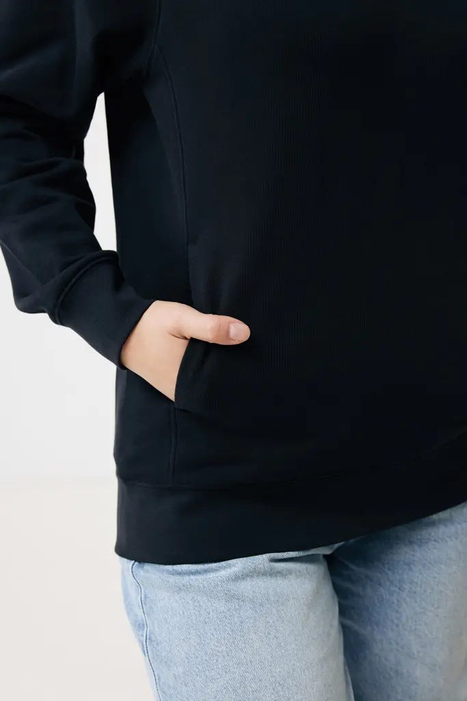 Iqoniq Yengo recycled cotton hoodie with sidepockets-26