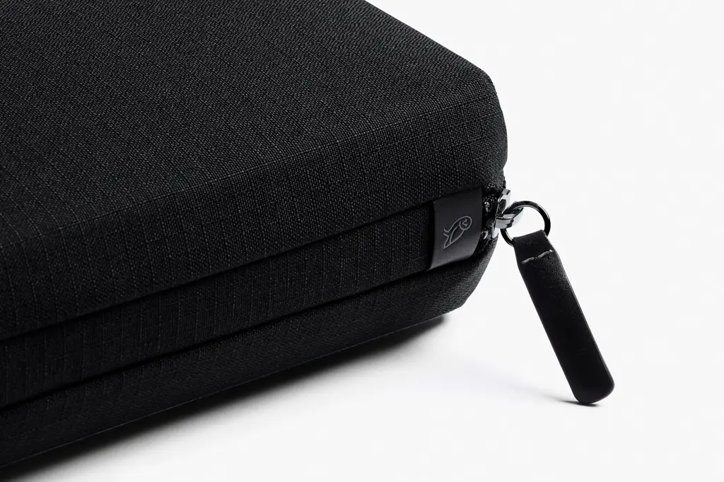 Tehnički pribor za mobitel i laptop Bellroy P763.41 black-9