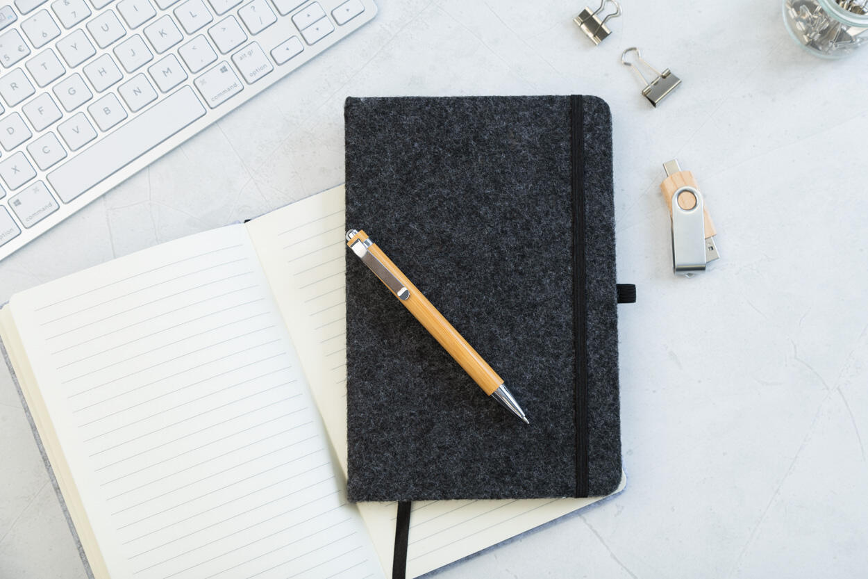 Rokovnik od filca Refelt Note A5 AP808171 dark grey 140×210×15 mm-7