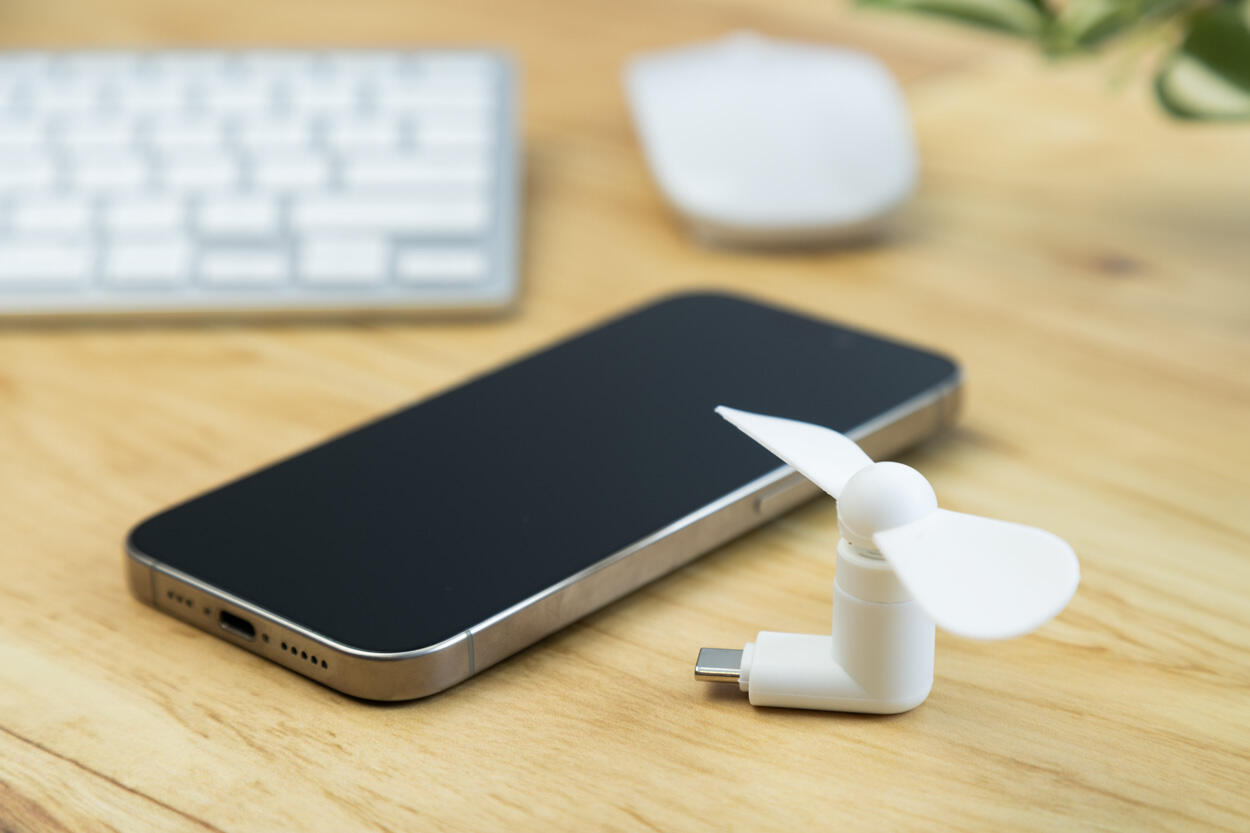 Ventilator s Type-C pogonom Blobile AP864086 white 88×35×37 mm-3