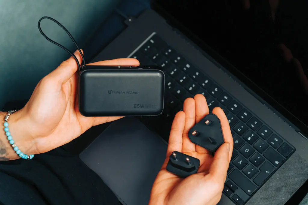 Urban Vitamin Power bank 10.000mah  P301.99 black-13