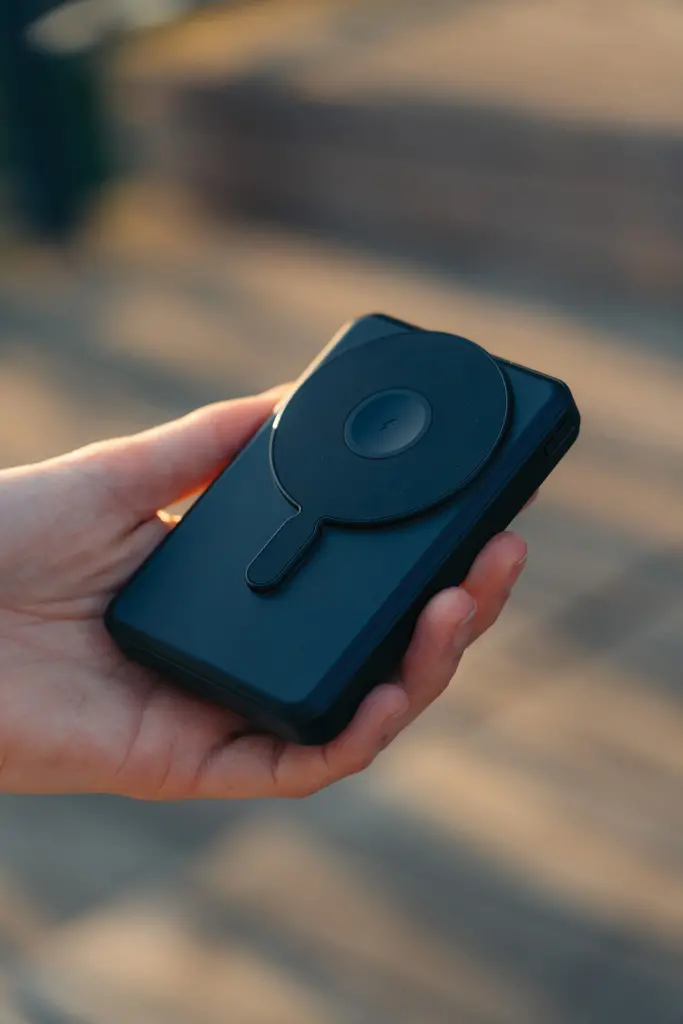 Urban Vitamin Power bank 5U1 10.000mah  P322.72 black-16