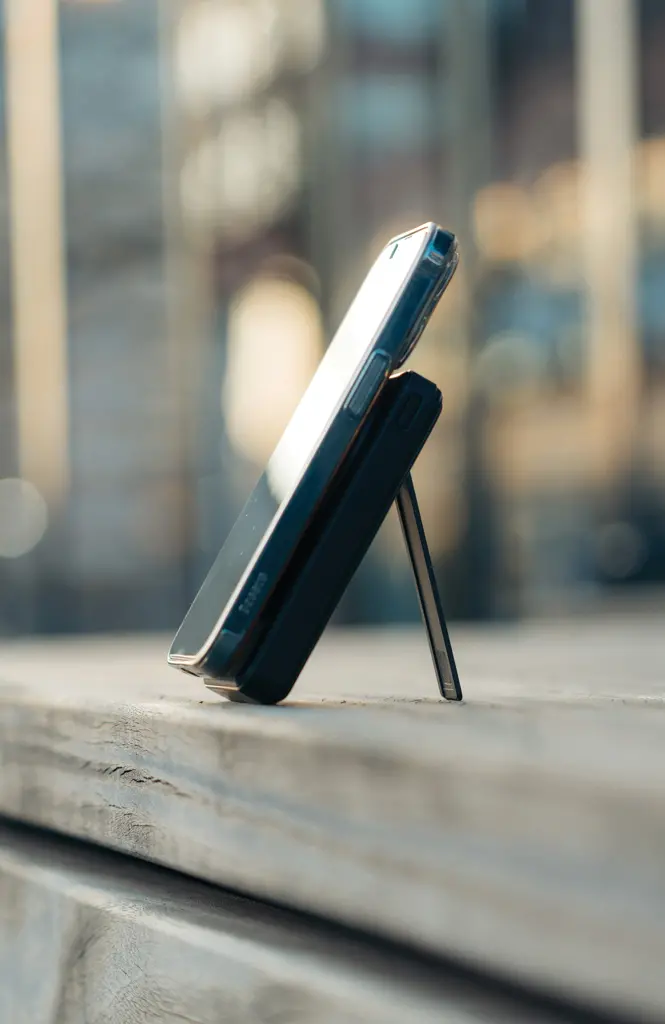 Urban Vitamin Power bank 5U1 10.000mah  P322.72 black-19