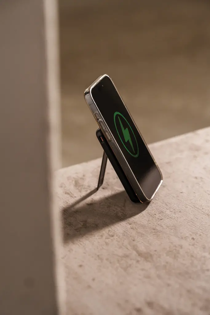 Urban Vitamin Power bank 5U1 5000mah  P322.71 black-16