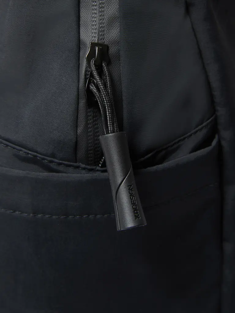 XD Design Soft ruksak P706.30 black-22