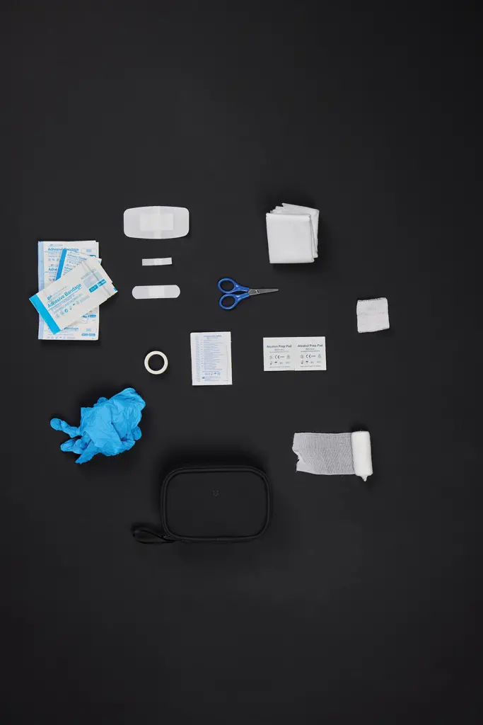 VINGA Baltimore prva pomoć set V26500 black-4