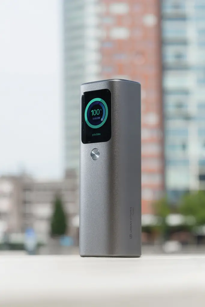 Urban Vitamin Power bank 20.000mAh P322.78 grey-11 Urban Vitamin Power bank 20.000mAh P322.78 grey-11