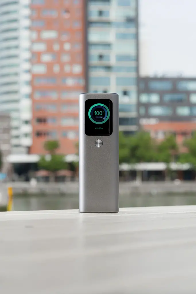 Urban Vitamin Power bank 20.000mAh P322.78 grey-13 Urban Vitamin Power bank 20.000mAh P322.78 grey-13