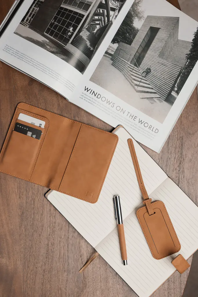 VINGA Bosler RFID etui za putovnicu V82005 brown-5