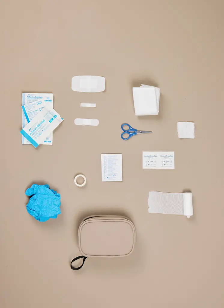 VINGA Baltimore prva pomoć set V26500 greige-4