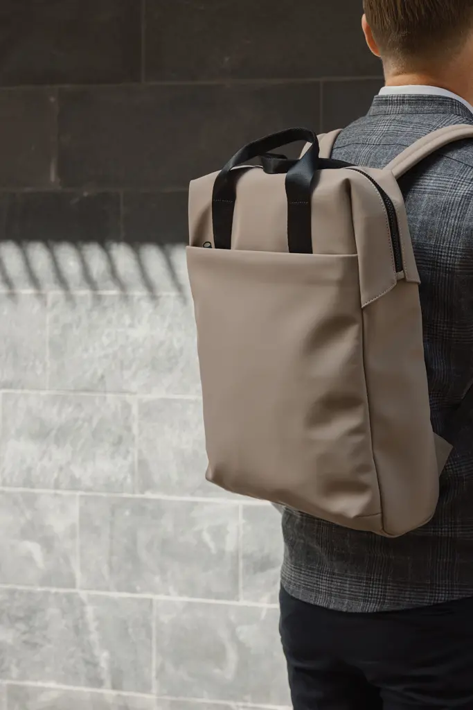 VINGA Baltimore ruksak V70500 greige-15 VINGA Baltimore ruksak V70500 greige-15