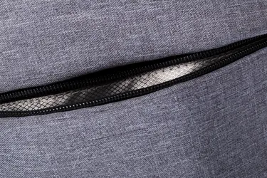 Ruksak Keith AP721153 grey 300×430×130 mm-4