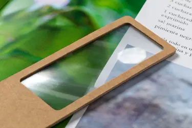 Bookmark s povećalom Niffy AP722704 natural 139×37×1 mm, 37×139×1 mm-2