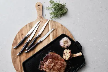 Set noževa za meso VINGA Gigaro V30712 steel-9