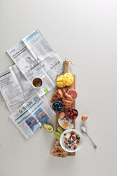 Duga daska za serviranje Buscot VINGA V3184 brown-5