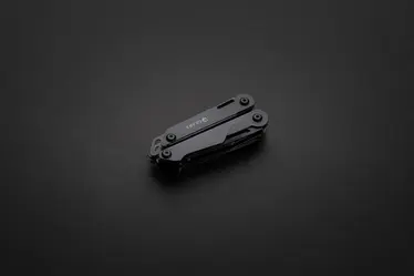 višenamjenski alat s kliještima Gear X P221.25 black-11