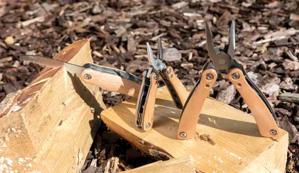 Drveni višenamjenski mini alat P221.37 brown-10