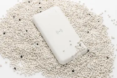 Bežični Power bank RCS P322.67 white-10