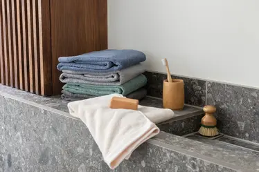 Ručnik za kupanje 70x140 cm Ukiyo Hisako AWARE™ P453.82 grey-6