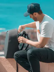 Ruksak Bobby Hero Small sa zaštitom od krađe P705.70 black-33