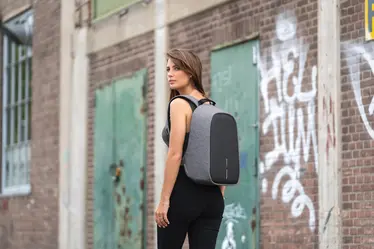 Ruksak Bobby Hero Small sa zaštitom od krađe P705.70 grey-15