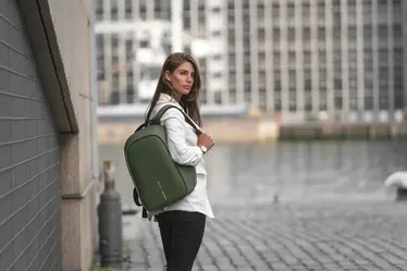 Ruksak Bobby Hero Small sa zaštitom od krađe P705.70 green-16