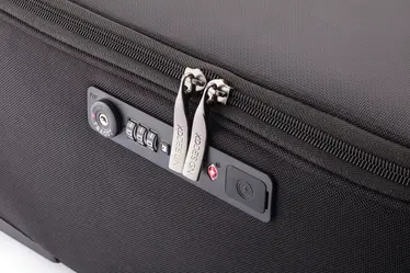 Putna torba sa kotačima Bobby P705.77 black-28