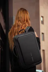 Ruksak Bobby Bizz 2.0 sa zaštitom od krađe P705.92 black-18