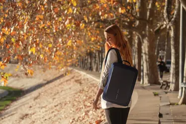 Ruksak Bobby Bizz 2.0 sa zaštitom od krađe P705.92 navy-15
