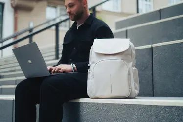 Ruksak XD Design Soft Daypack P705.98 beige-38