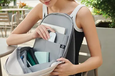 Ruksak Bobby Soft sa zaštitom od krađe P705.79 beige-19