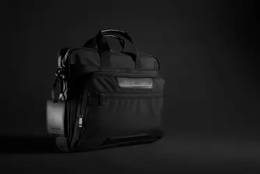 Torba za laptop od 15,6" Swiss Peak AWARE™ P732.10 black-11