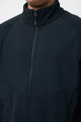 Iqoniq Talung mikroflis od recikliranog poliestera se zatvara T9603 black 4XL-29