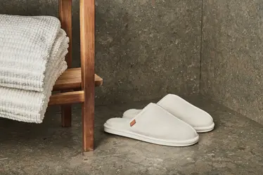 VINGA Waltor papuče V4991 beige-5