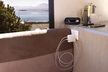 Punjač USB C TravelCharge Pro RCS P821.02 white-10