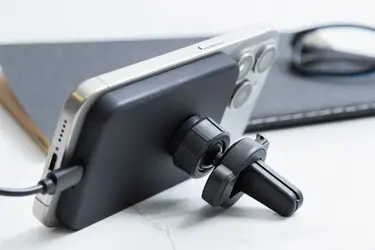 Punjač za auto s držačem za mobitel Chargeway AP864063 black 65×97×10 mm-6