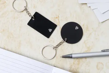 Privjesak za ključeve AP808269 black 32×53×2 mm-4