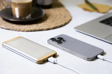 Power bank Ralubo Five AP864077 silver 68×137×10 mm-2