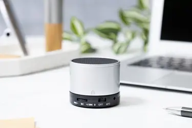 Bluetooth zvučnik Ralufi AP864093 silver ø59×50 mm-3