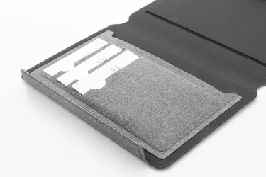 Futrola za putovnicu RPU AP808220 grey 103×145×15 mm-6